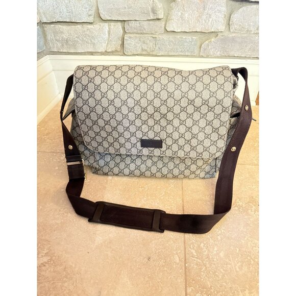 Gucci GG Canvas Diaper Bag With Adjustable Strap Velcro Side Pockets & Changing - Picture 1 of 7